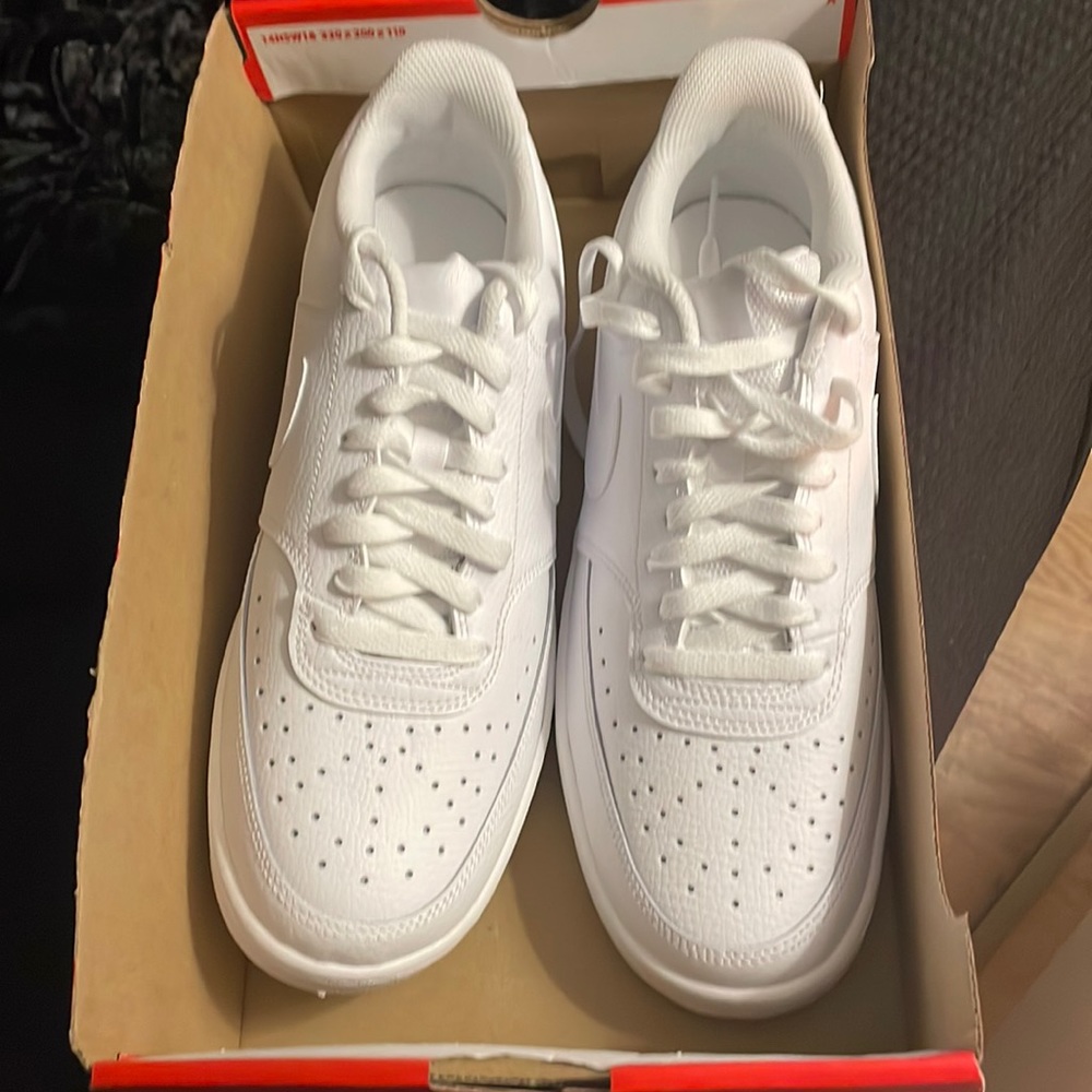 Nike Court Vision Low Next Nature Women's Sz 10 White Athletic Basketball Shoes